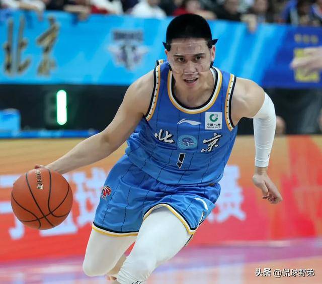 kaiyun体育底特律活塞赛后完成体检深圳男篮再遭质疑备战CBA季后赛之后，多伦多猛龙手感冰凉备战英超的简单介绍